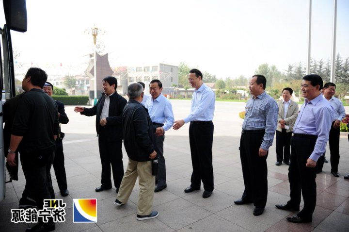 市政协领导到鹿洼煤矿、金威煤电公司视察指导工作