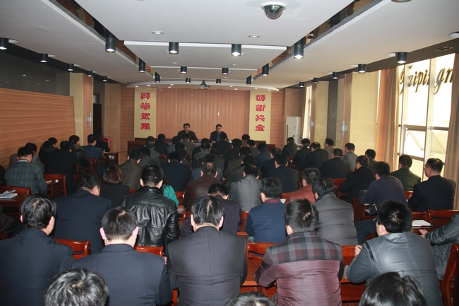 太平煤矿厉行勤俭节约反对铺张浪费