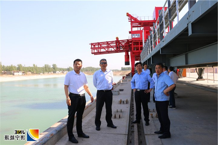 济矿物流：2019年5月23日，中国华能集团山东公司党委书记、董事长李树青一行到济矿物流公司考察调研（孙继业） (2).jpg