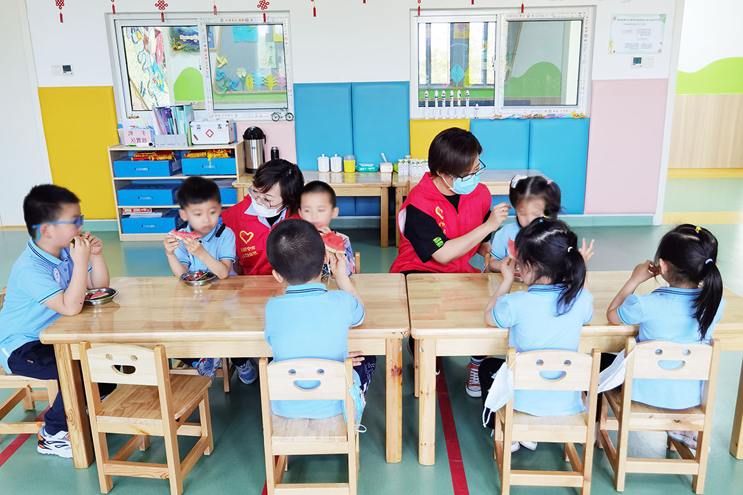 鲲鹏公司积极参加“共享蓝天 爱心捐赠”活动（薛皛皛） (6).jpg