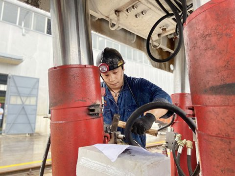 济宁市技术能手丨将青春之花绽放在矿山——记2021年度“济宁市技术能手”宋远航