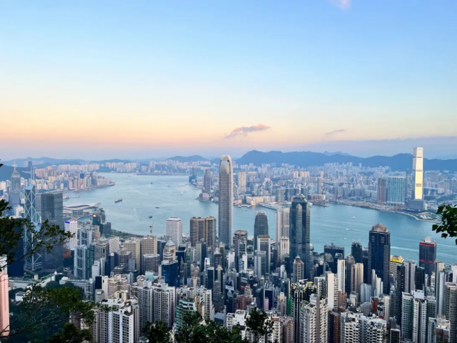 港澳山东周丨济宁能源与港华能源、协鑫能源科技在香港签署战略合作协议