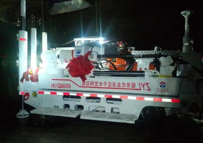 单孔进尺超650米，朱家峁煤矿定向钻孔深度再创新记录