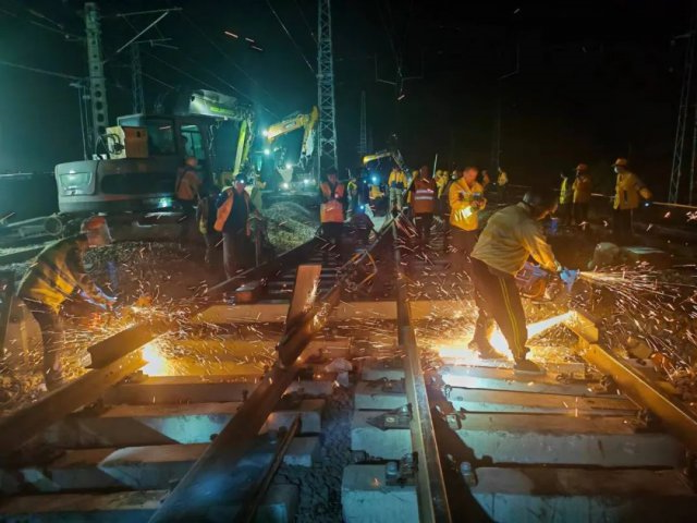 龙拱港新建交接场全面接入新菏兖日铁路