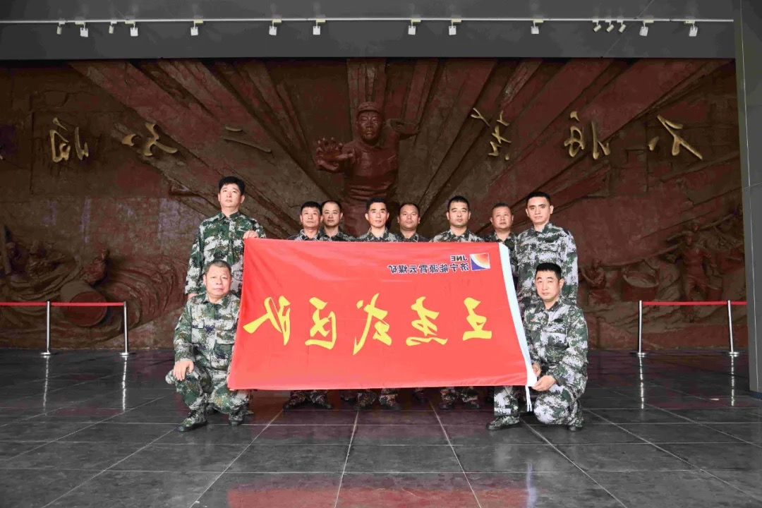 1723431653241451.jpg 7e63c06553bab316c895dce9999fb8c.jpg