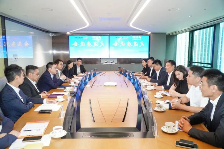 张广宇在香港、珠海开展商务活动