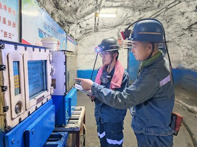 花园煤矿安全生产标准化提升“亮实招、出硬招、推新招”