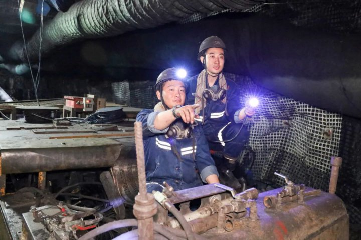 济宁能源集团掘进机司机技能比武活动圆满落幕