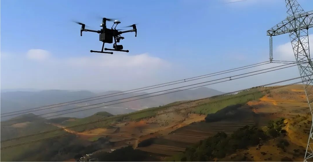 1748048972125235.jpg 05.jpg