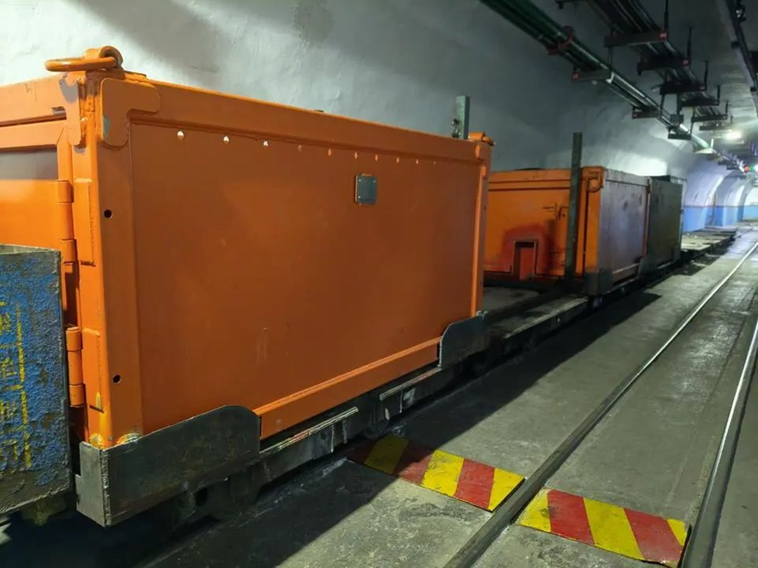 1750301114619313.jpg 03.jpg