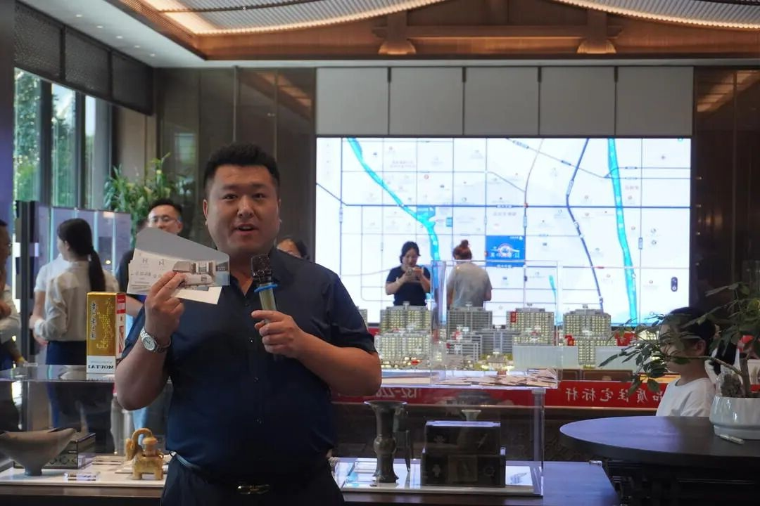 1758164356215158.jpg 0004.jpg